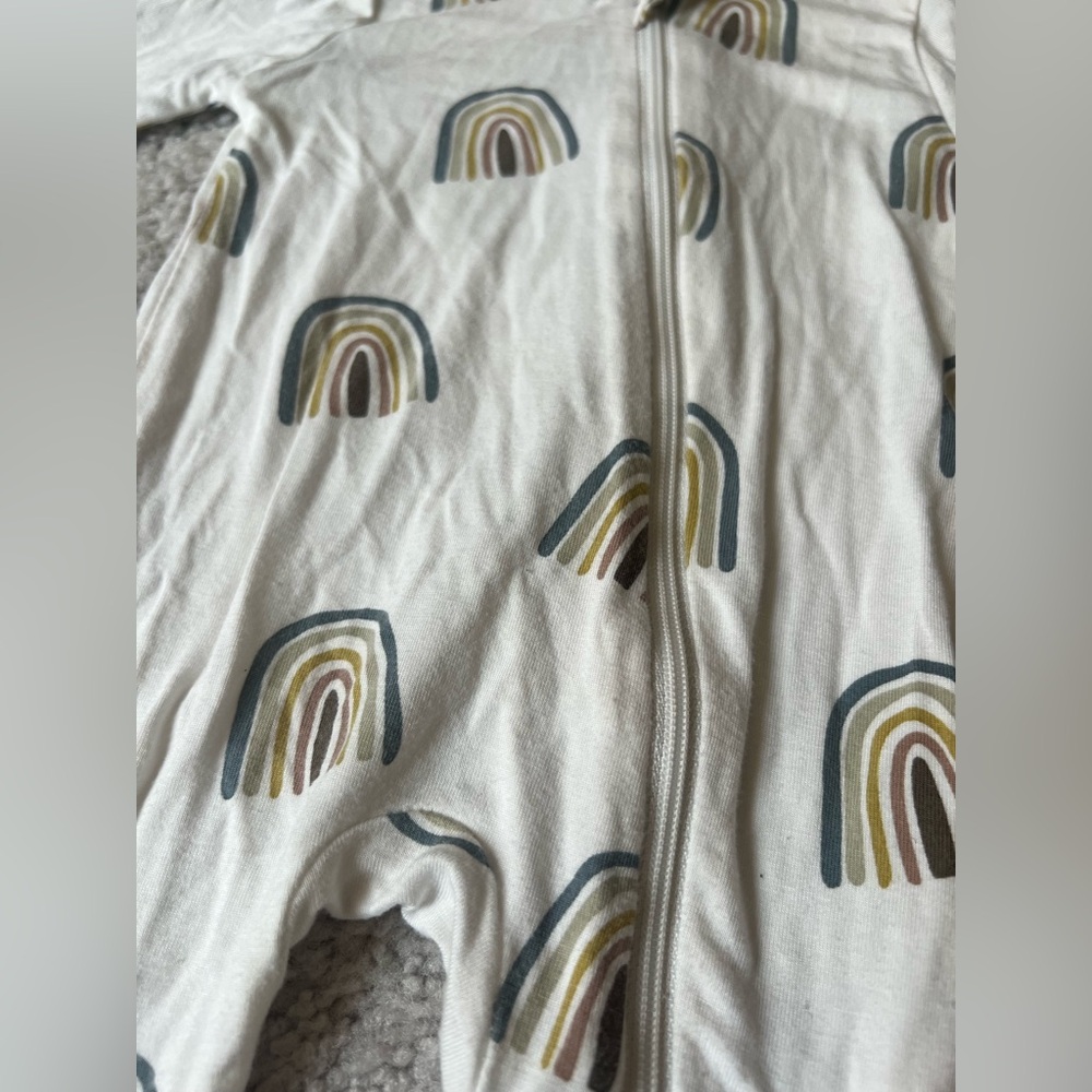 Kyte Baby Rainbow Zippered Rompers 3-6 Months - Picture 2 of 6